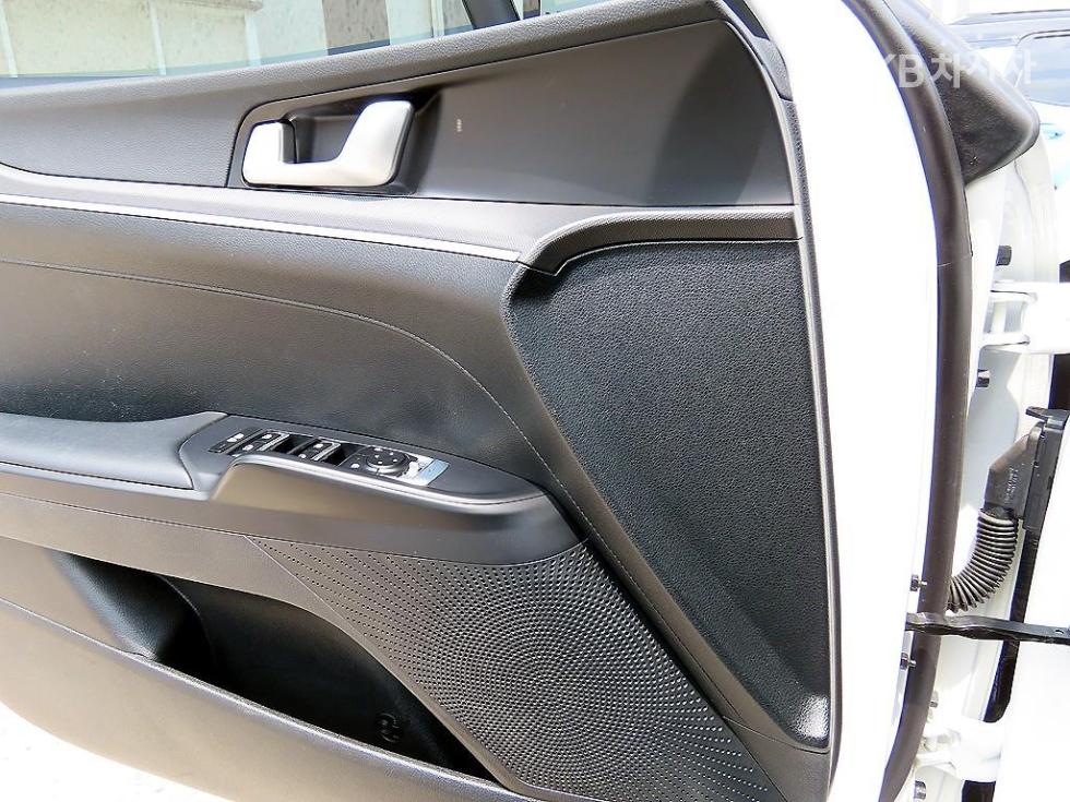 2023 - kia k5