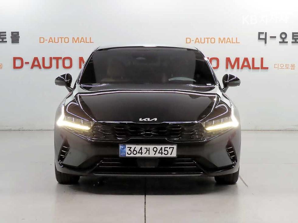 2022 - kia k5