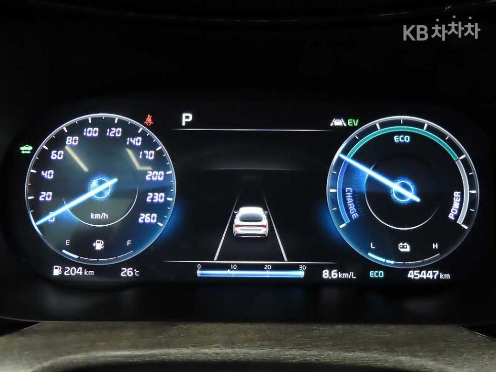 2022 - kia k5