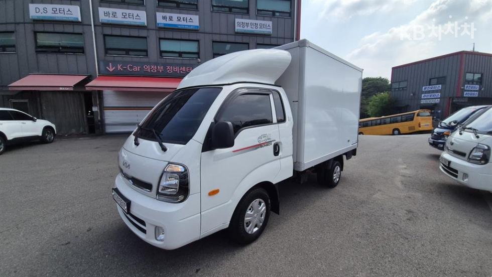 2024 - kia bongo iii