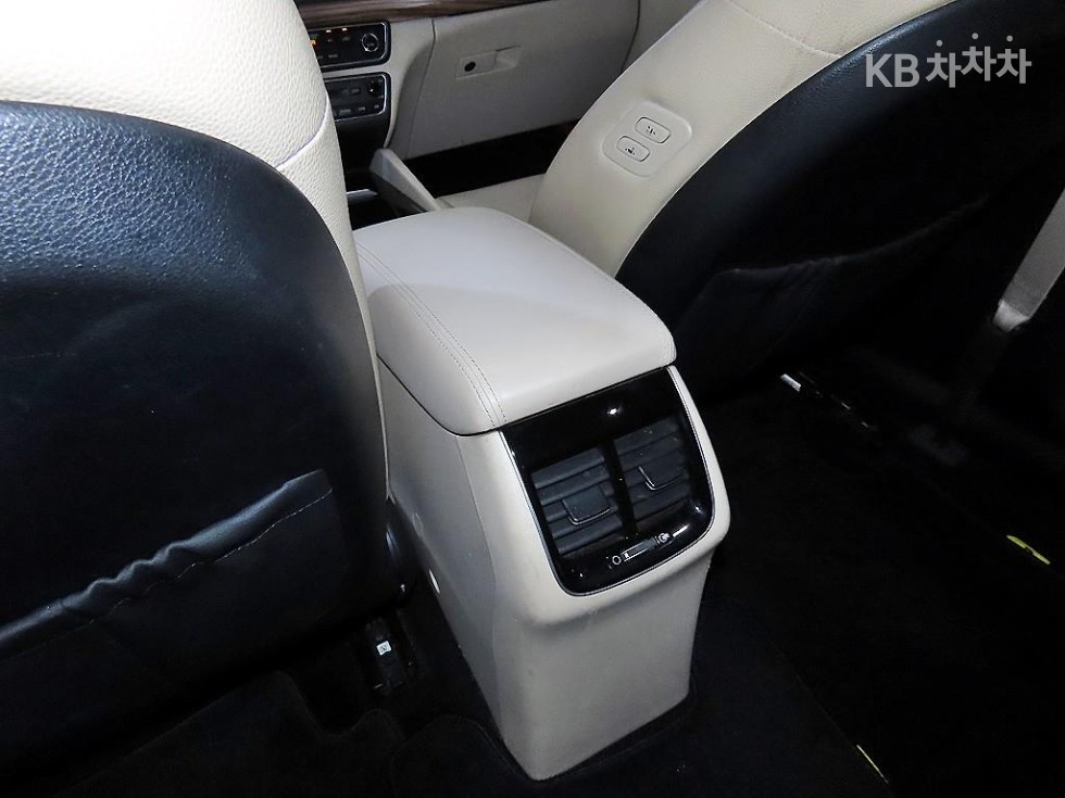 2016 - kia k7