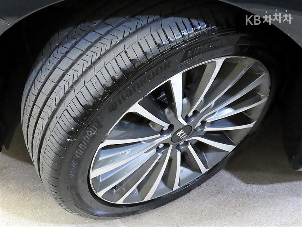 2016 - kia k7