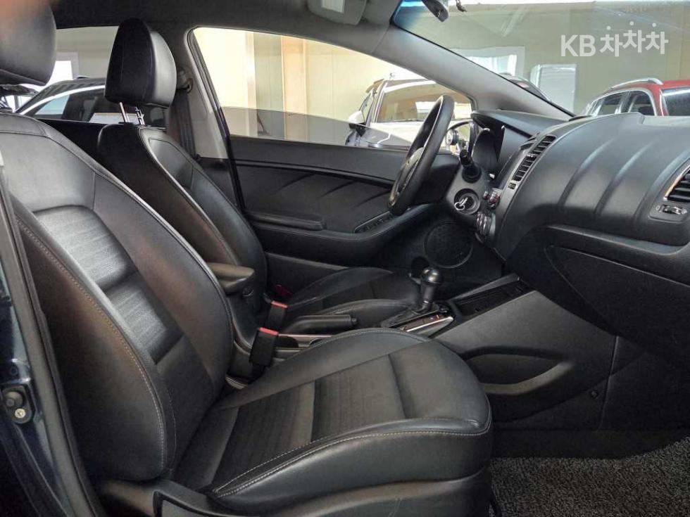 2017 - kia k3