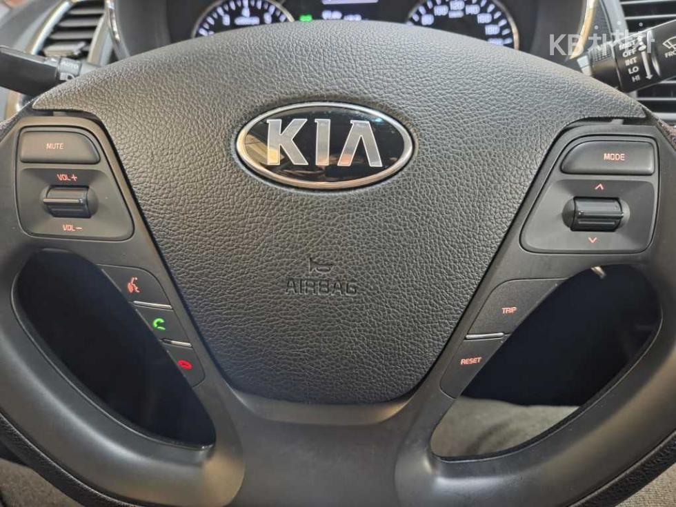 2017 - kia k3