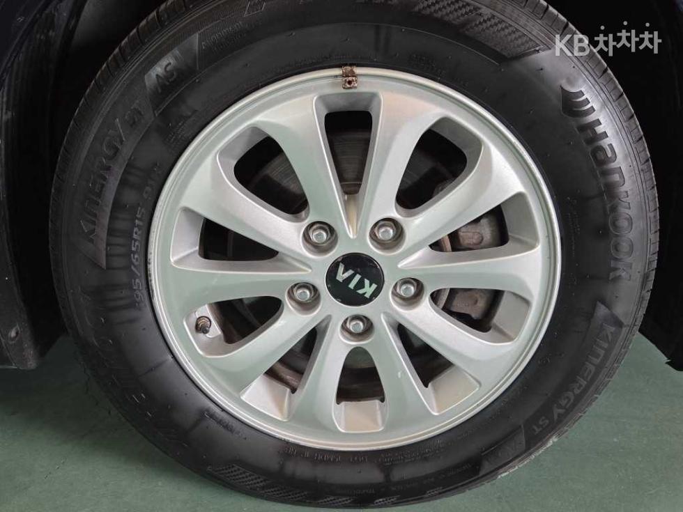 2017 - kia k3