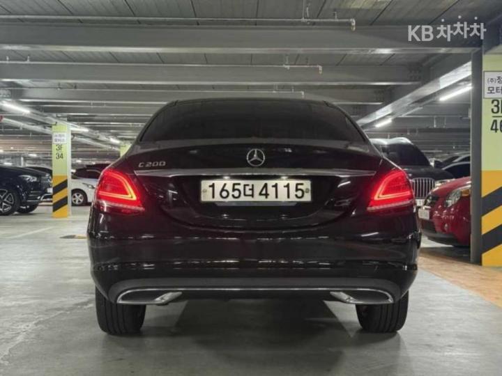 Mercedes-Benz C-Class C200 Avantgarde W205 5