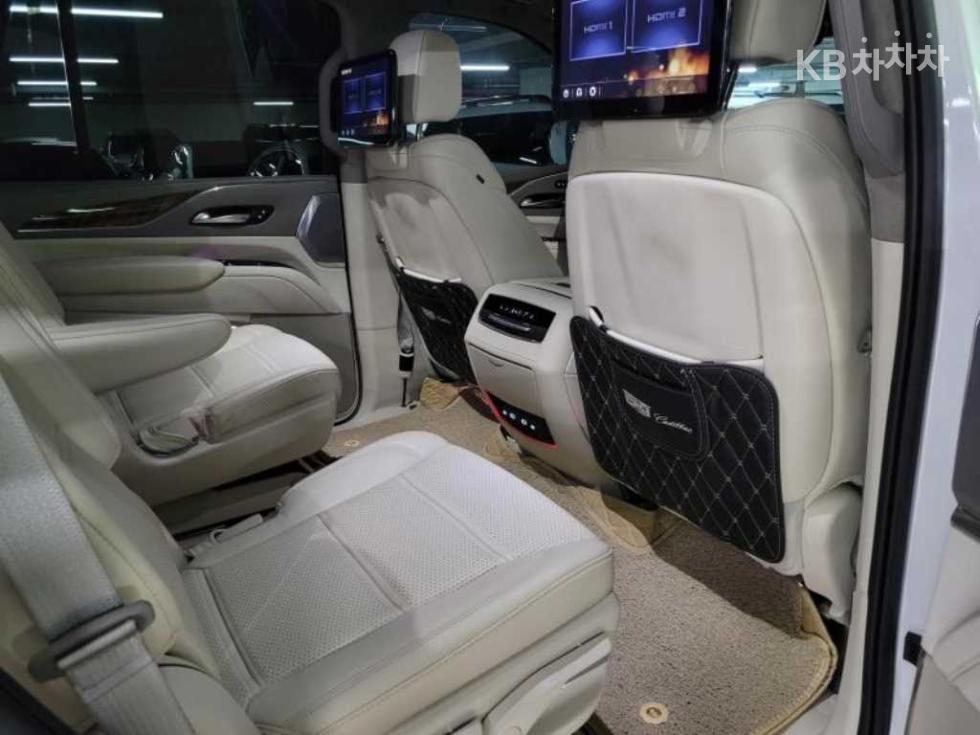 2023 Cadillac ESCALADE(5) photo