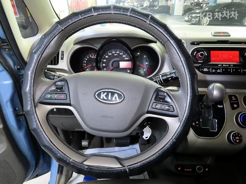 2012 - kia ray