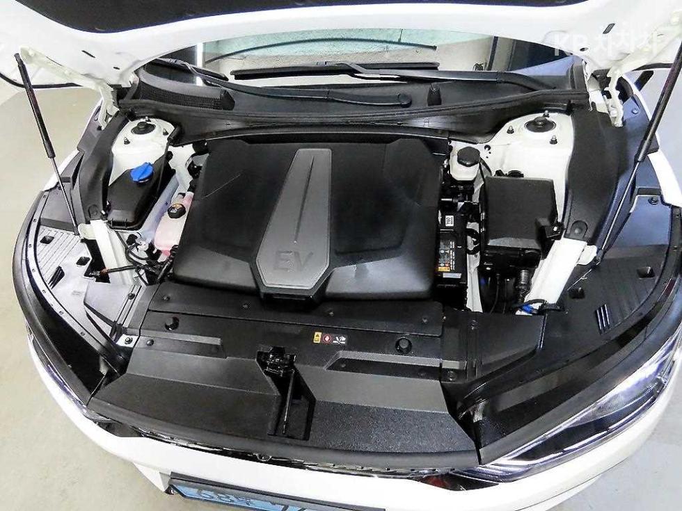 2022 - kia ev6