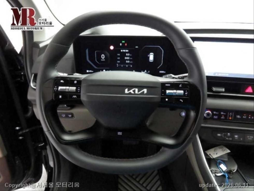 2025 - kia carnival