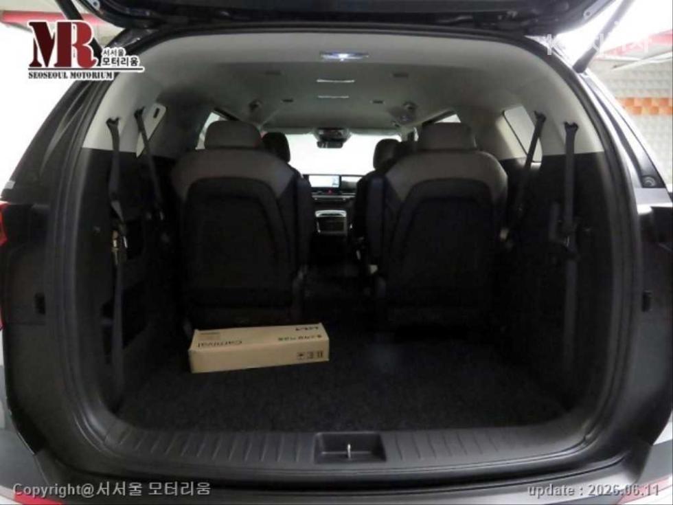 2025 - kia carnival