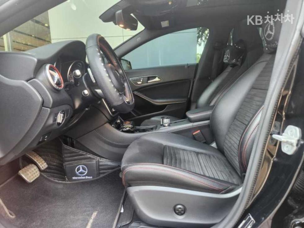 2018 - mercedes-benz cla-class