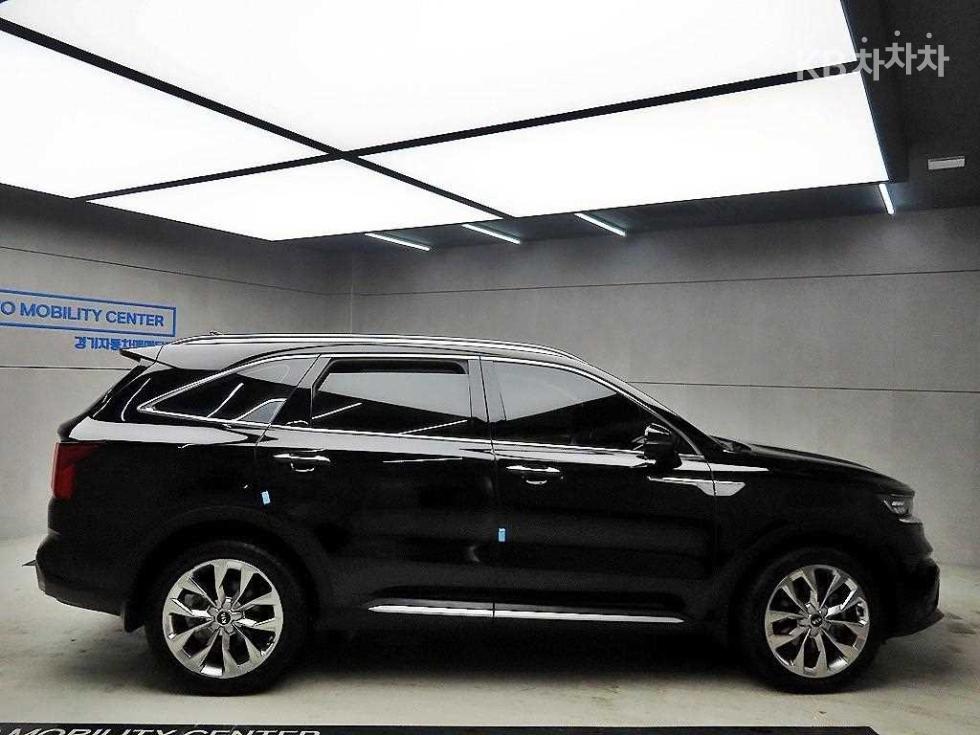 2021 - kia sorento