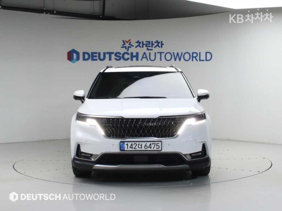 2023 - kia carnival