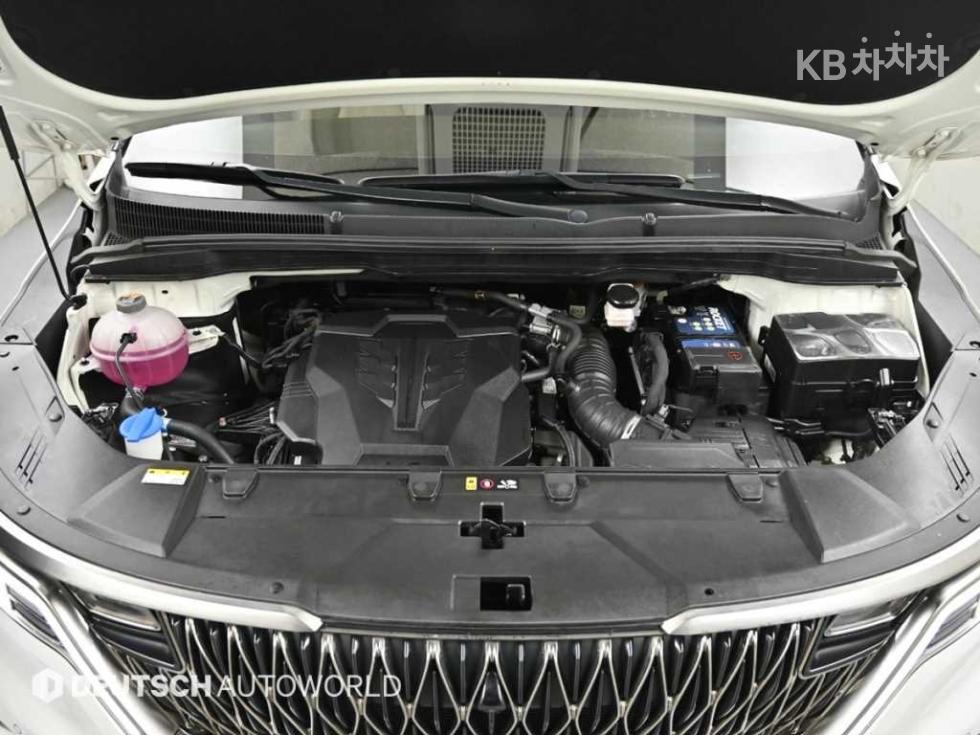 2023 - kia carnival