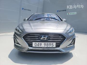 Hyundai Sonata 2.0 LPi 렌터카 — foto 1