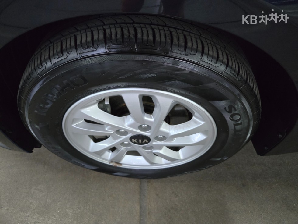 2019 - kia k3