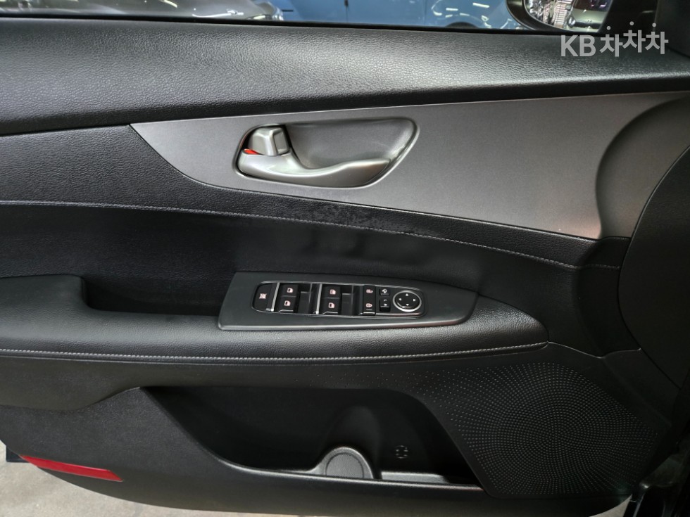 2019 - kia k3
