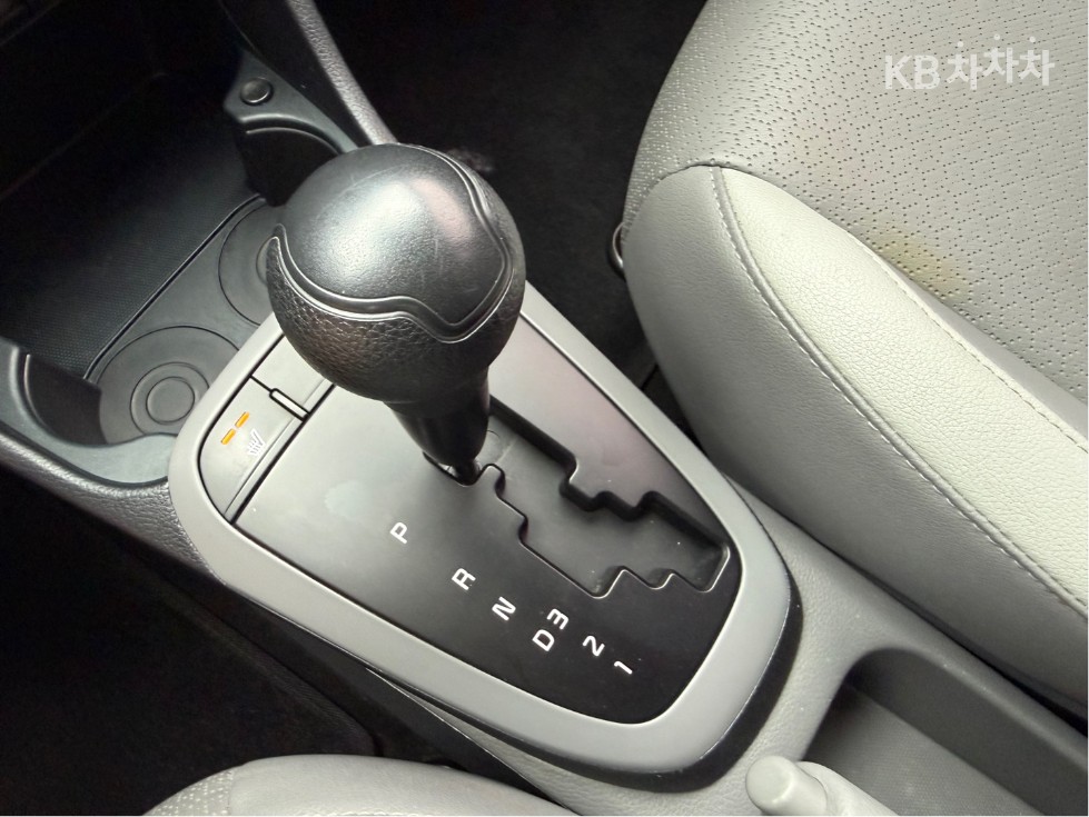 2021 - kia morning