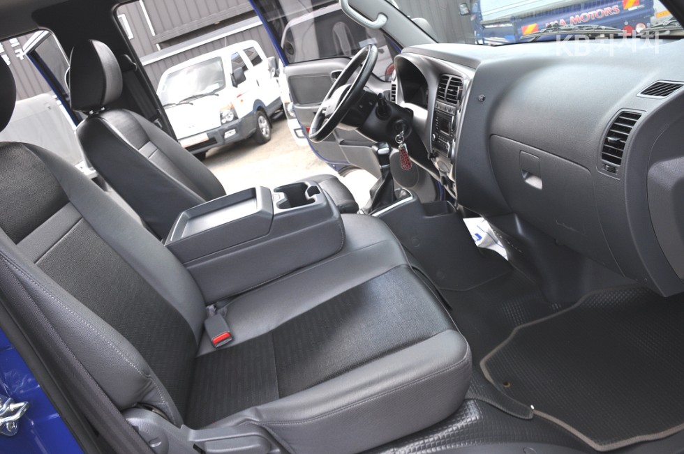 2021 - kia bongo iii