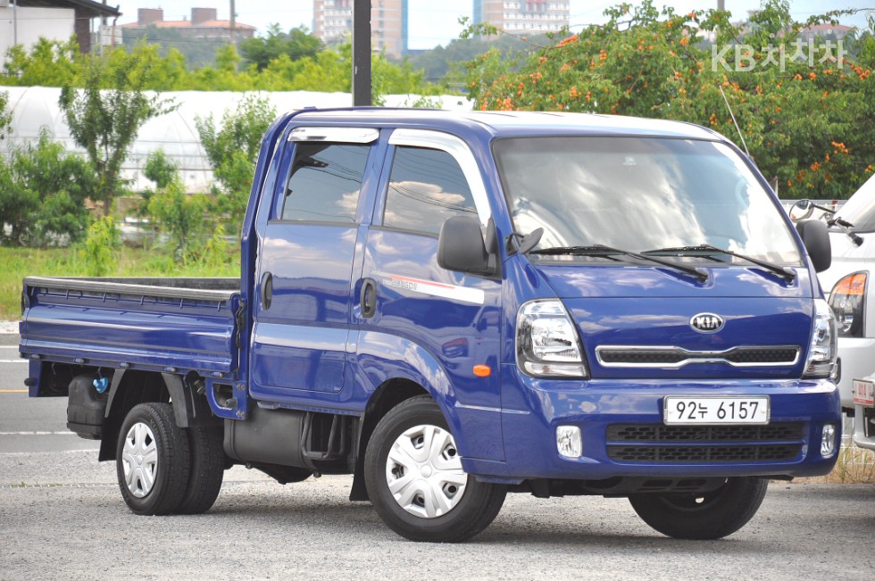 2021 - kia bongo iii