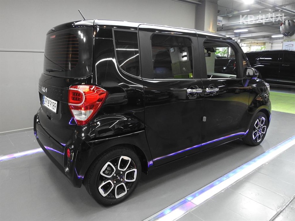 2022 - kia ray