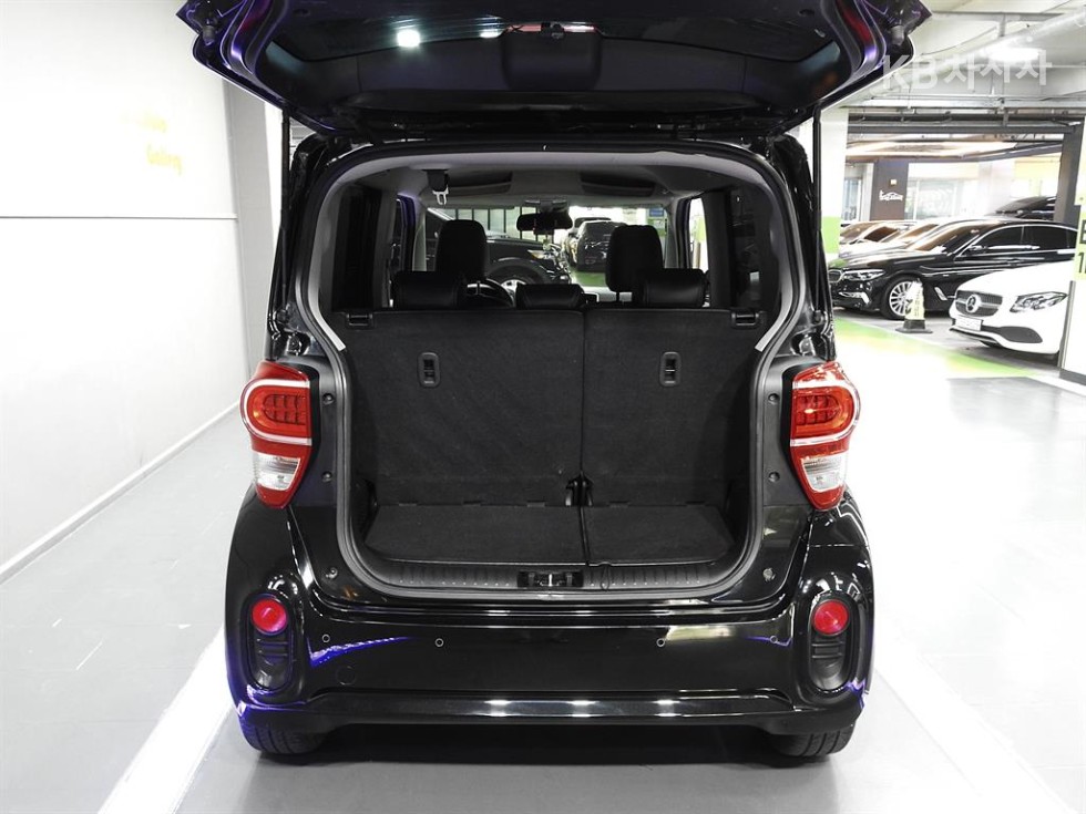 2022 - kia ray