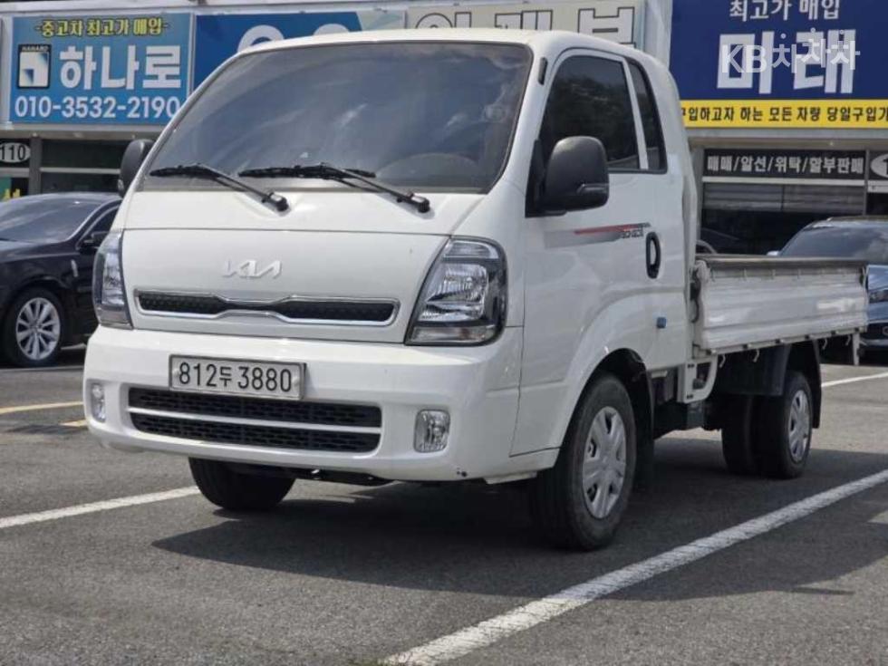 2022 - kia bongo iii
