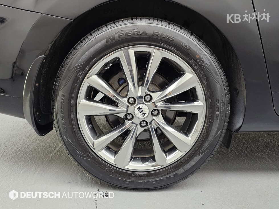 2019 - kia carnival