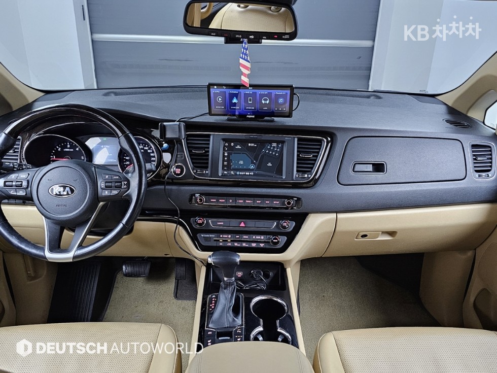 2019 - kia carnival