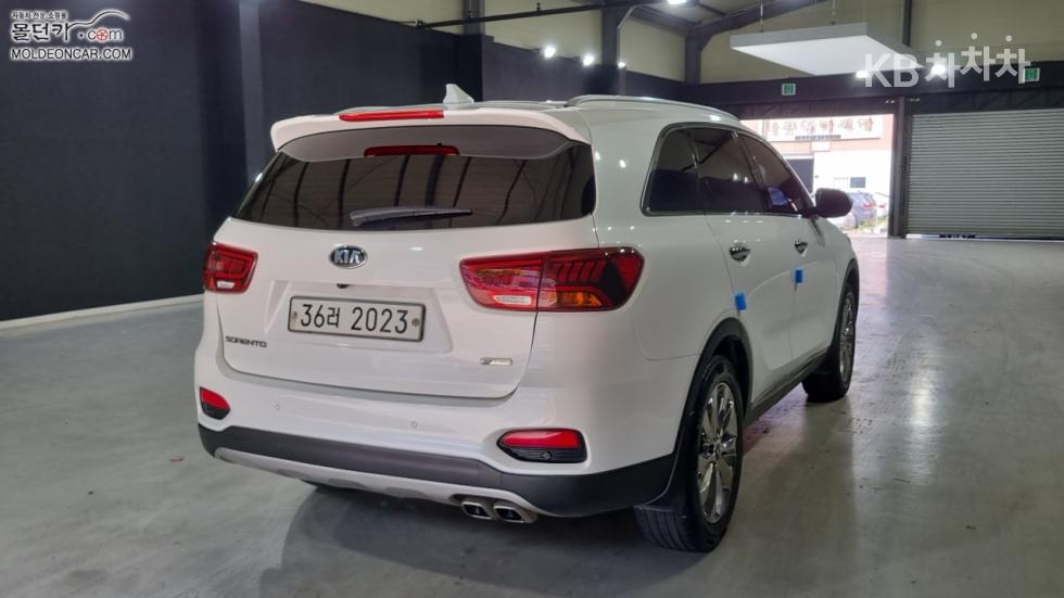 2019 - kia sorento