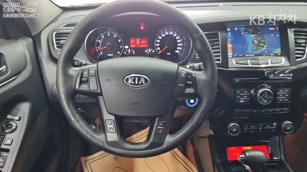 2010 - kia k7