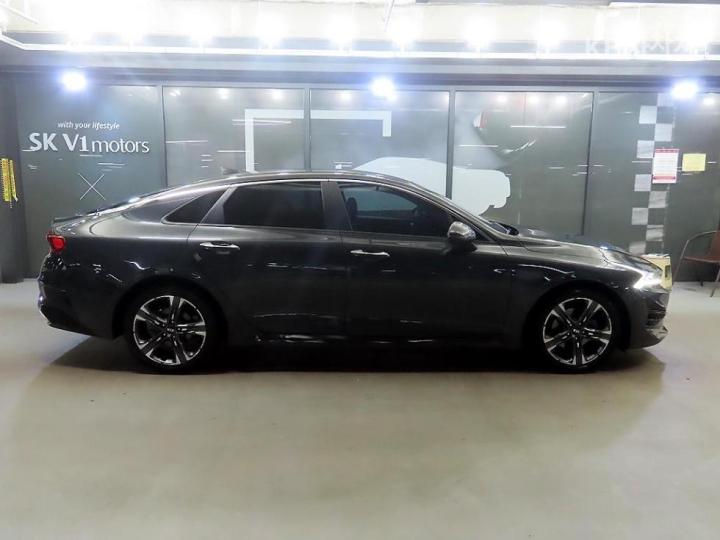 Kia K5 2.0 Gasoline Noblesse 4