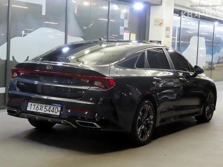 Kia K5 2.0 Gasoline Noblesse 5