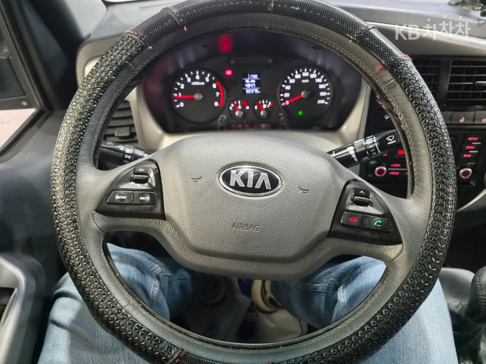 2019 - kia bongo iii
