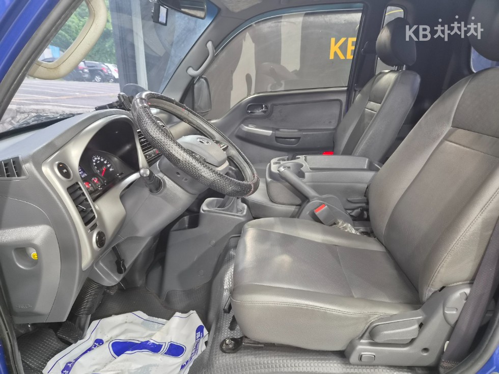 2019 - kia bongo iii