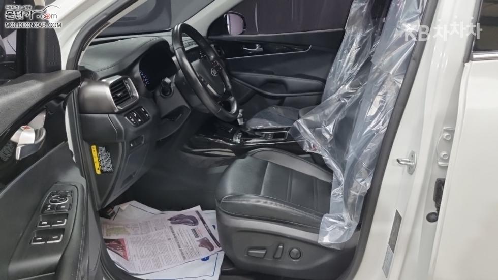 2020 - kia sorento