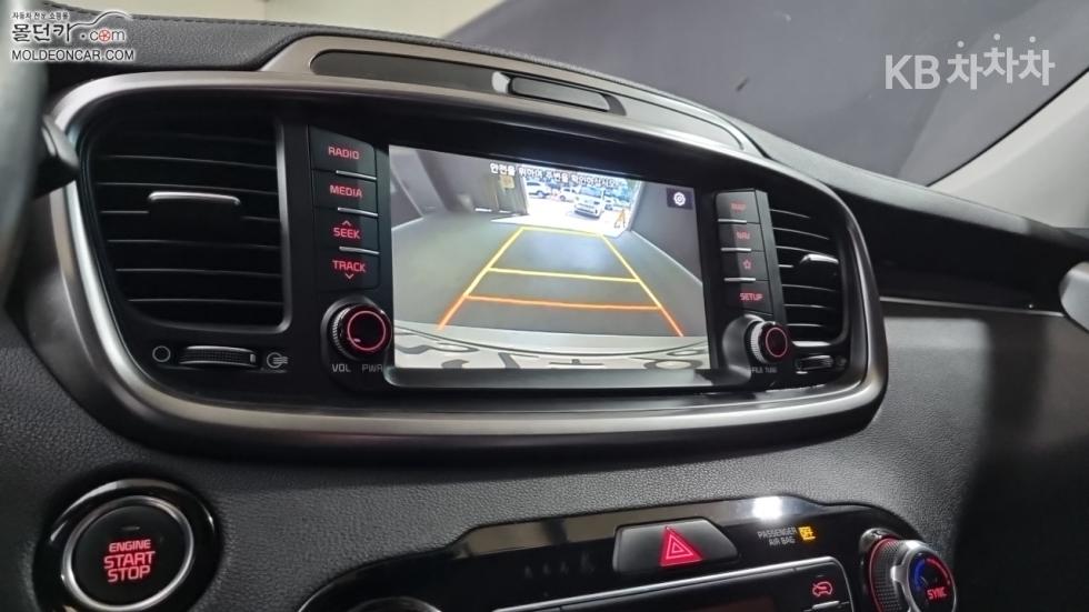 2020 - kia sorento