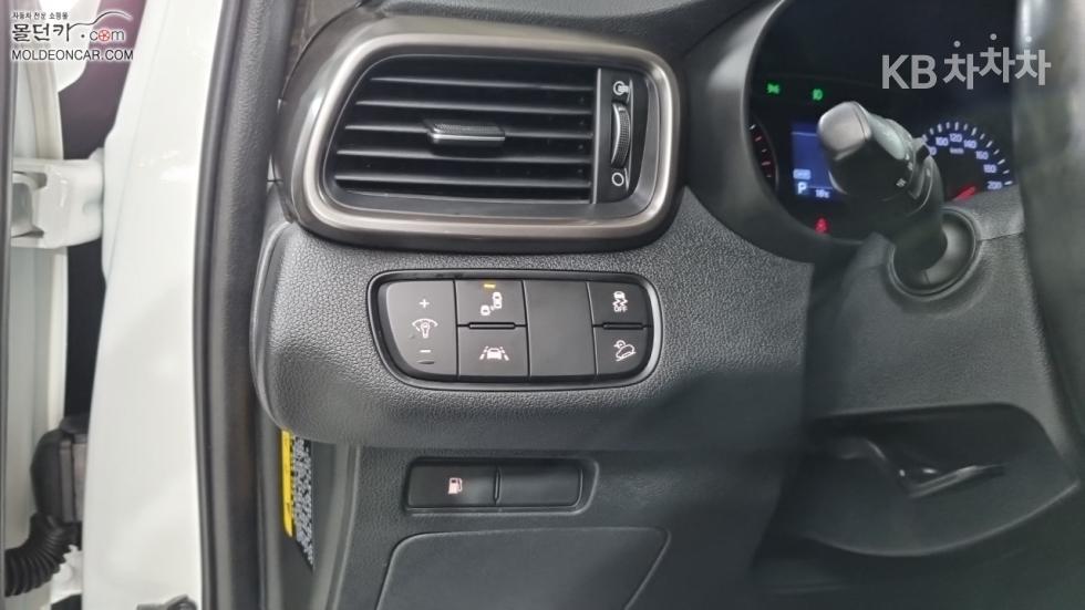 2020 - kia sorento