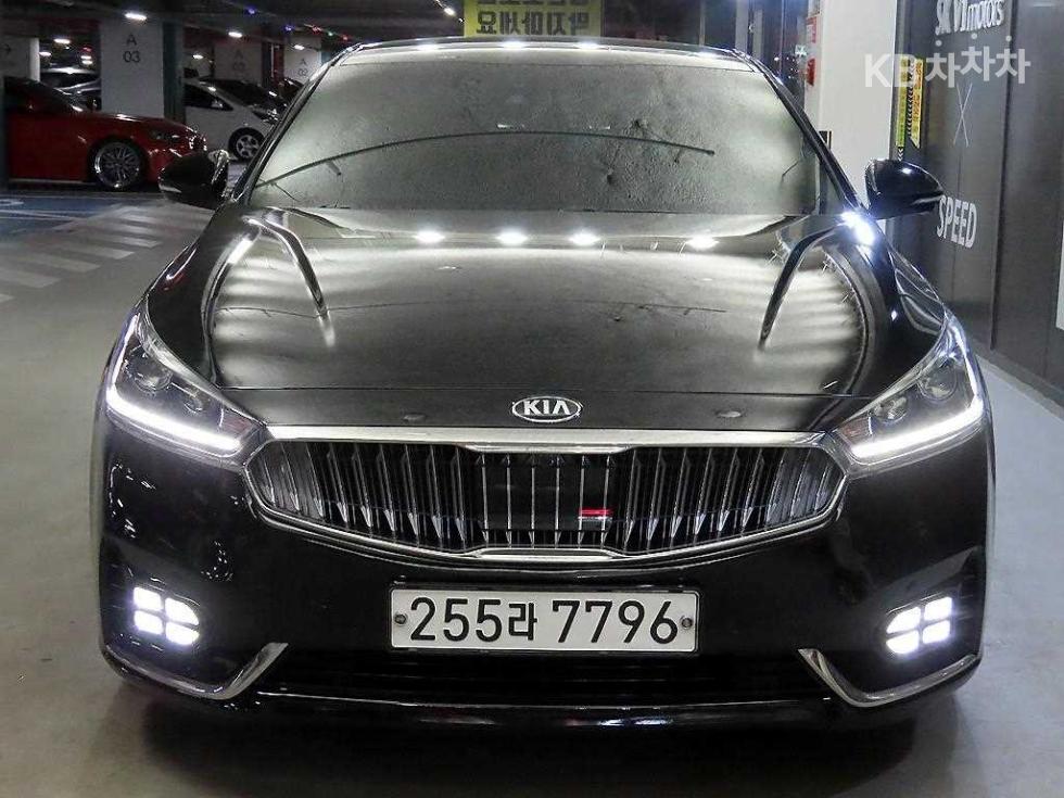 2017 - kia k7
