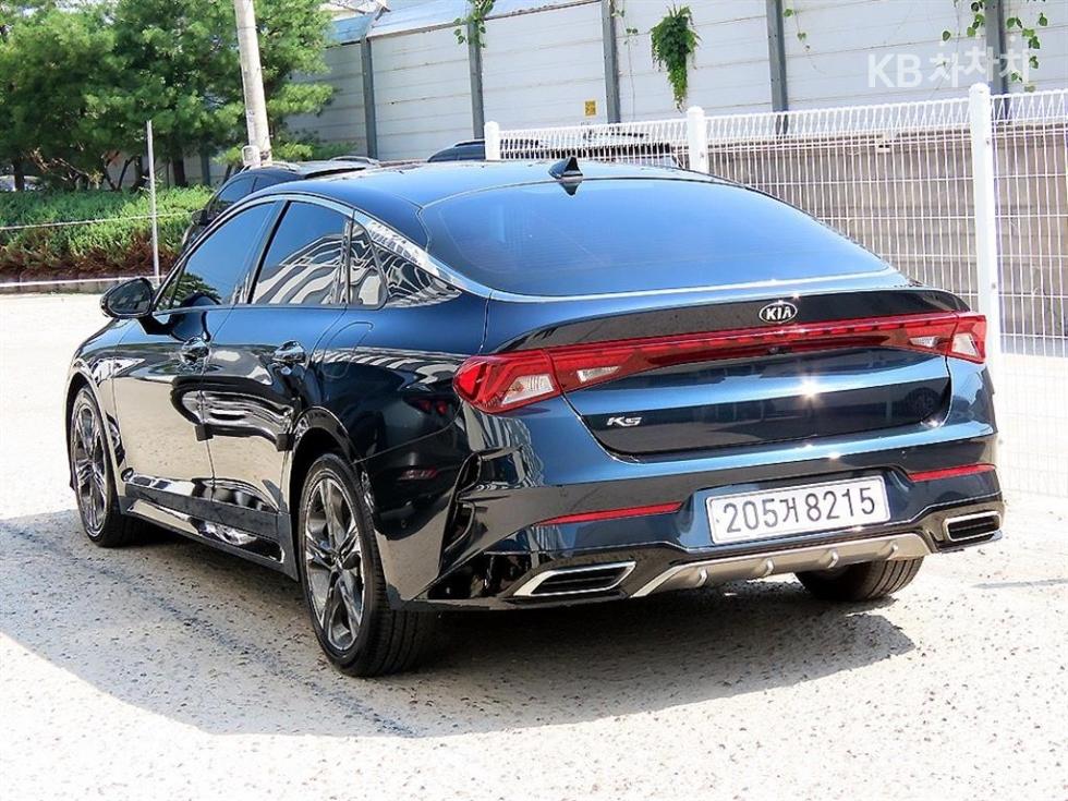 2020 - kia k5