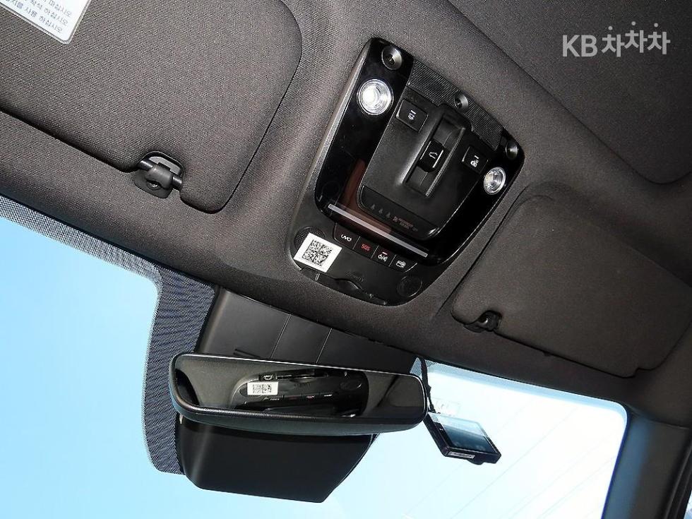 2020 - kia k5