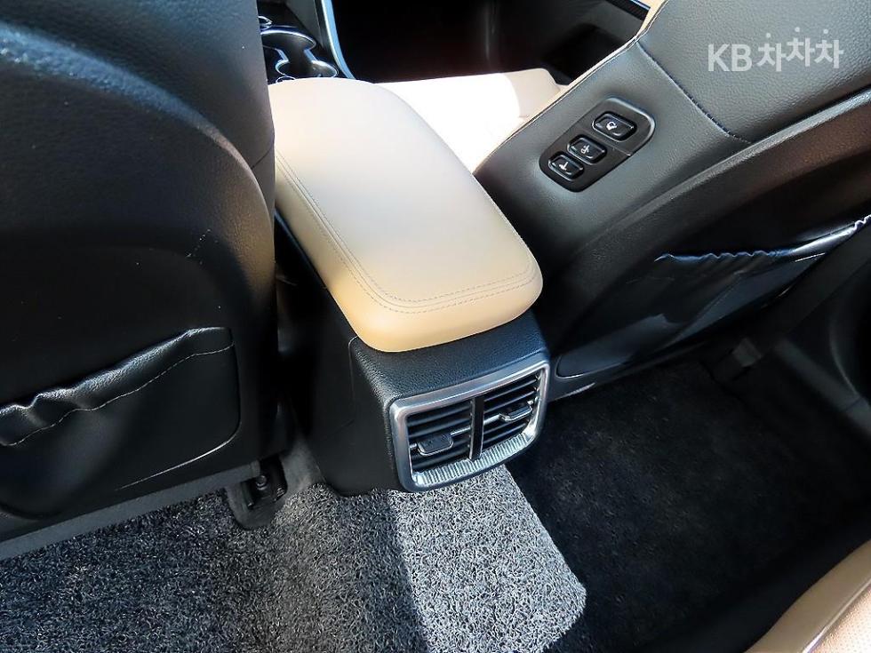 2020 - kia k5