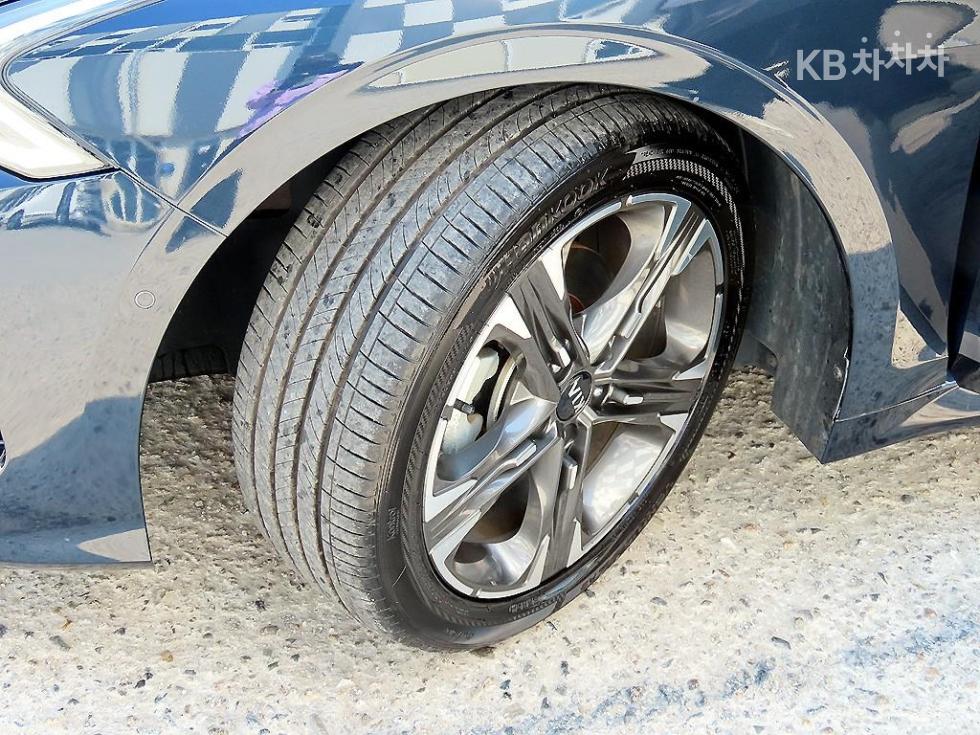 2020 - kia k5