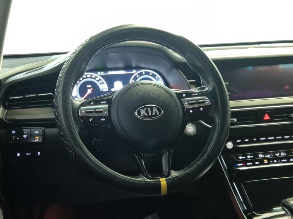 2020 - kia k7