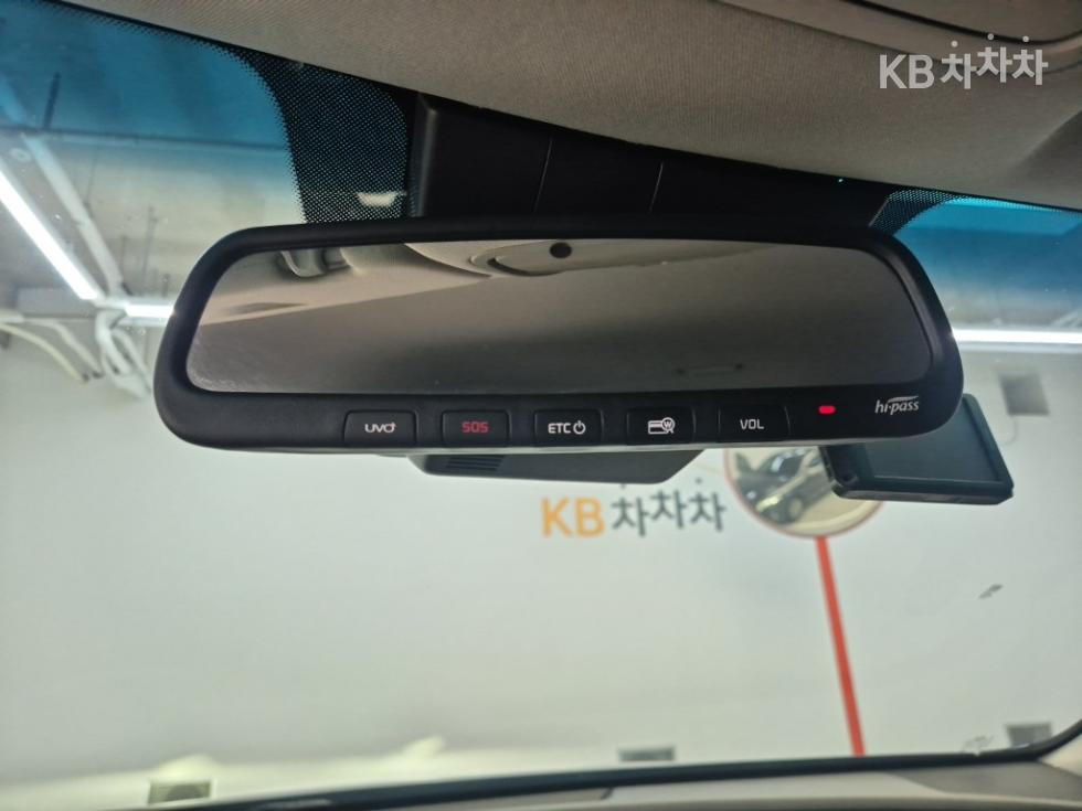 2020 - kia k7