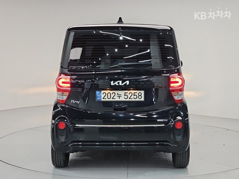 2022 - kia ray