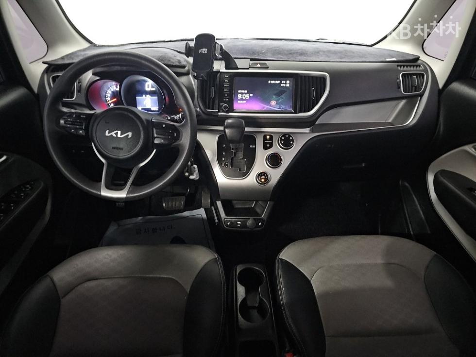 2022 - kia ray