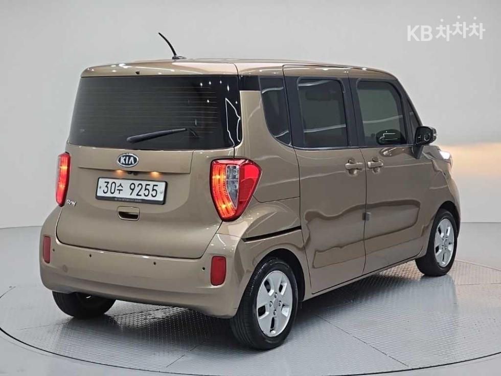 2012 - kia ray