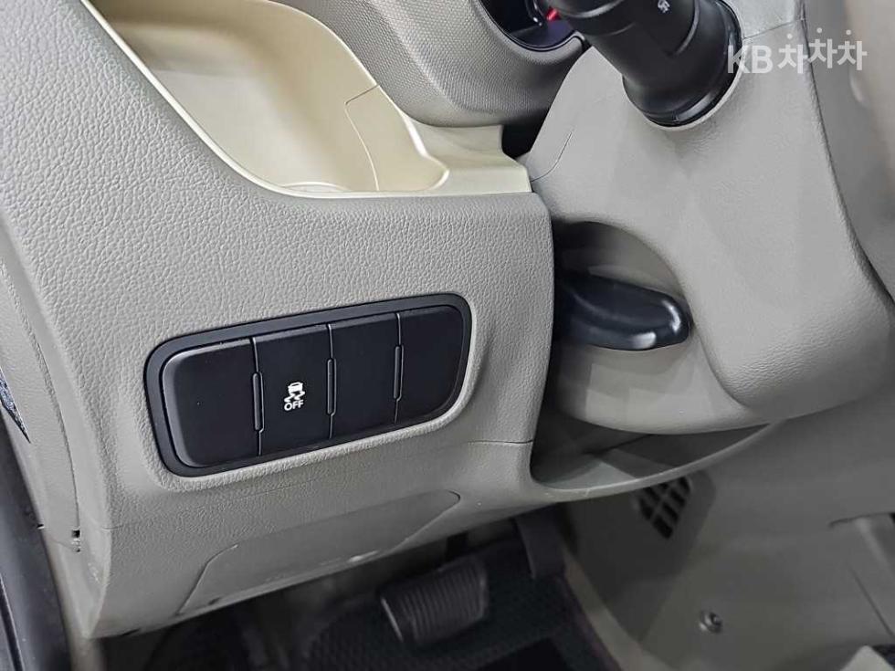 2012 - kia ray